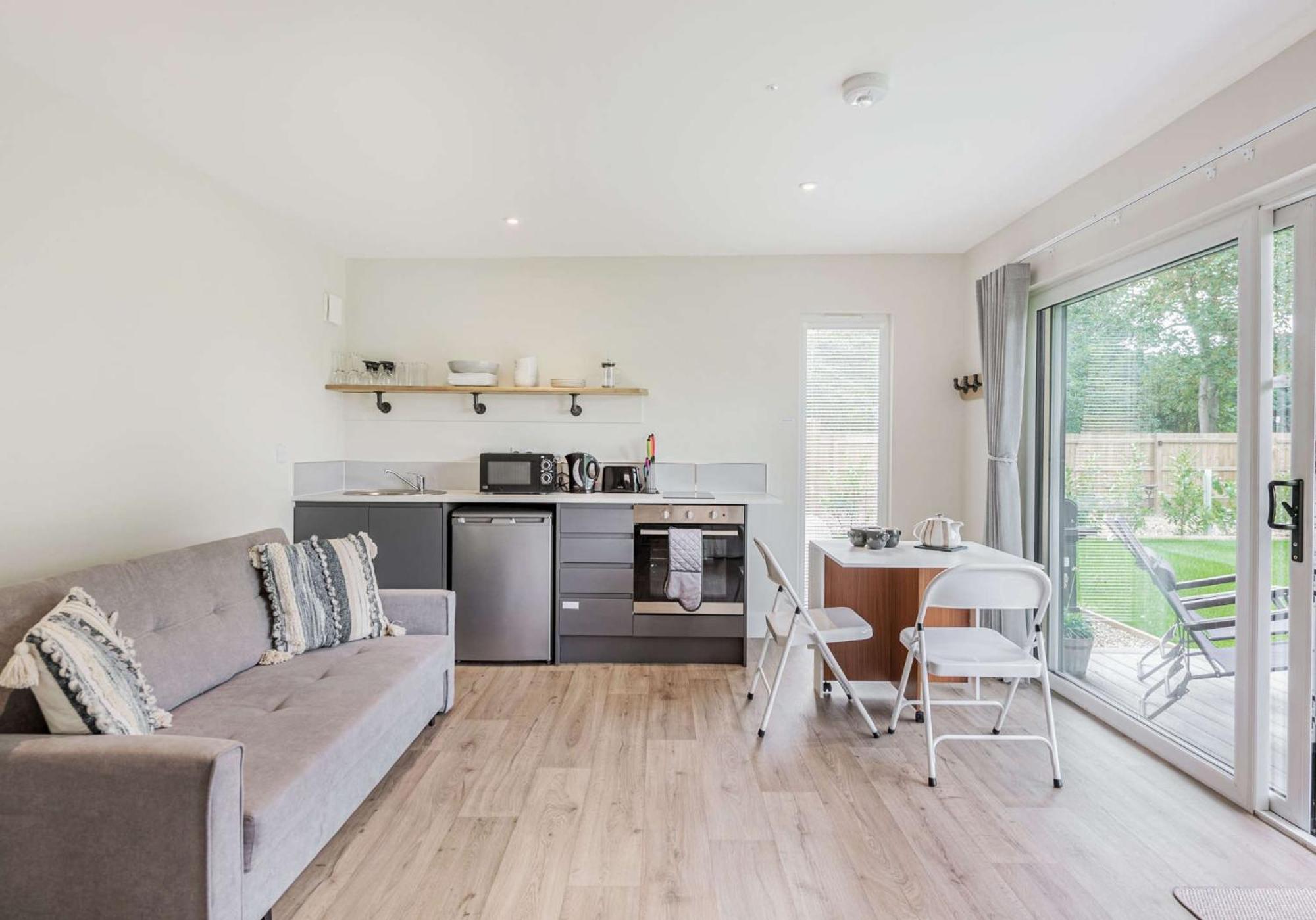 Holiday home To Country Retreat Luxury With Hot Tub, Bbq, Fire Pit *