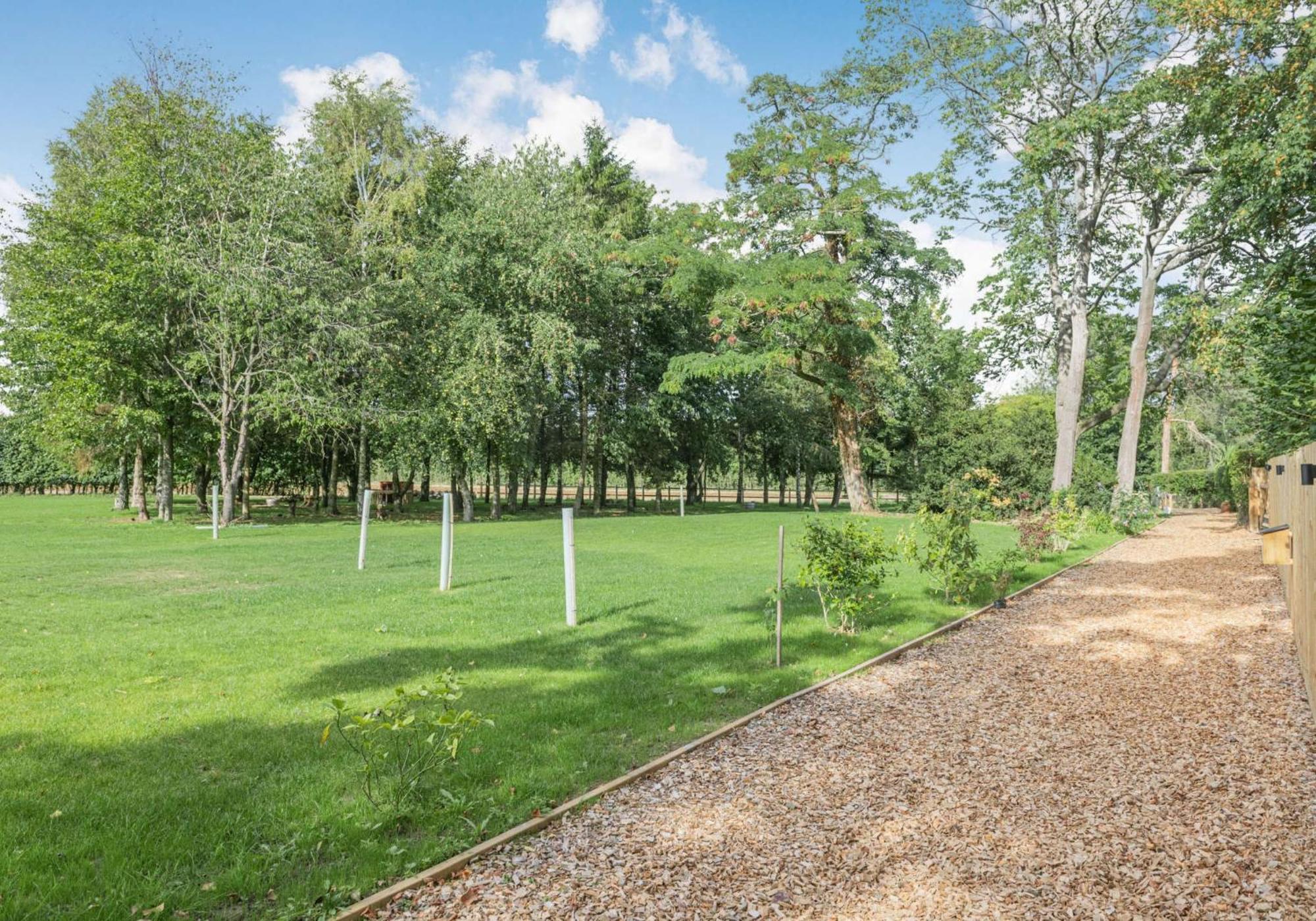 To Country Retreat Luxury With Hot Tub, Bbq, Fire Pit Holiday home Toppesfield