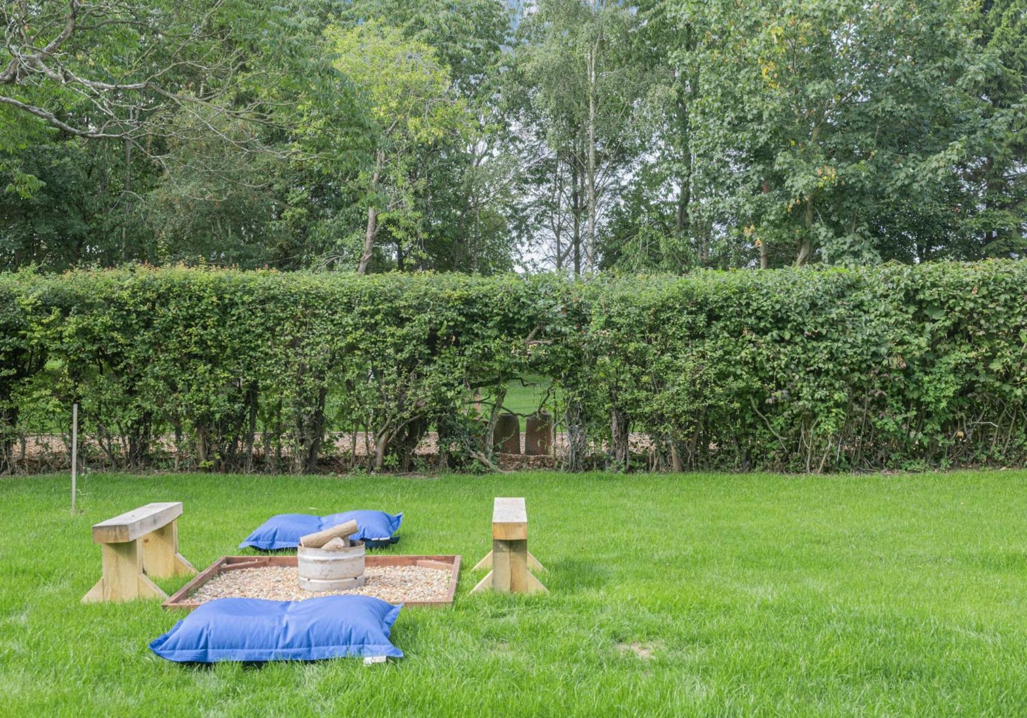 To Country Retreat Luxury With Hot Tub, Bbq, Fire Pit Toppesfield