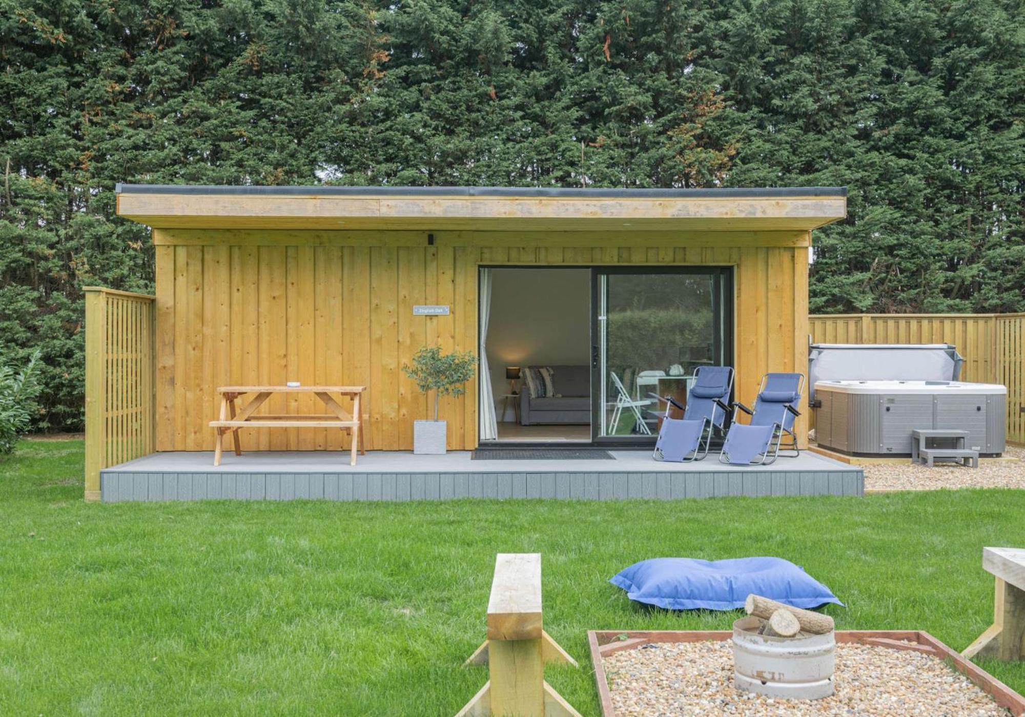 To Country Retreat Luxury With Hot Tub, Bbq, Fire Pit Toppesfield